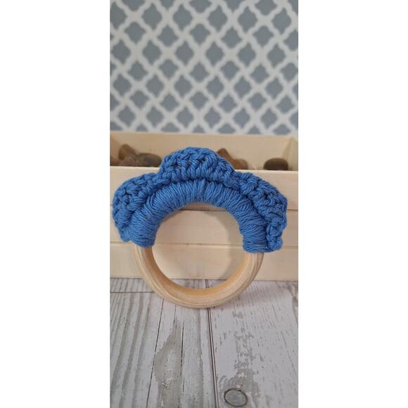 Wooden teething rings - hand made crochet - Picture 3 of 6